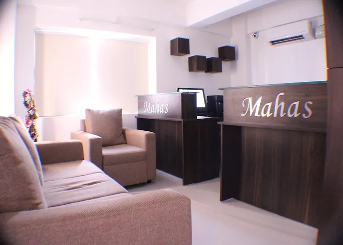 Mahas InnHostel